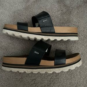 REEF CUSHION VISTA HI PLATFORM SANDALS